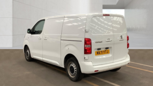 2021 Peugeot Expert 2.0 Bluehdi 1400 Professional in White — image 4