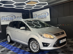 2015 Ford Grand C-Max