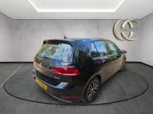 2018 Volkswagen Golf 1.5 Tsi Evo Bluemotion Tech Se Nav DSG Euro 6 (s/s) 5dr in Black — image 6