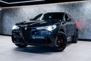 2019 Alfa Romeo Stelvio 2.9 V6 Bi-Turbo Quadrifoglio Auto Q4 AWD Euro 6 (s/s) 5dr in Black — image 4