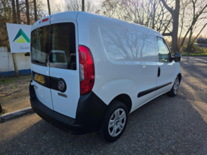 2017 Fiat Doblo 1.3 Multijetii Sx L1 H1 Euro 6 5dr in White — image 3