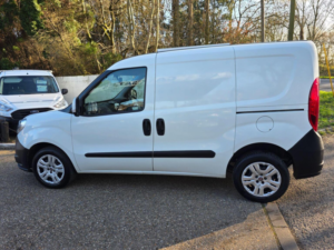 2017 Fiat Doblo 1.3 Multijetii Sx L1 H1 Euro 6 5dr in White — image 6