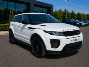 2017 Land Rover Range Rover Evoque 2.0 Td4 Hse Dynamic Auto 4WD Euro 6 (s/s) 5dr in White — image 3