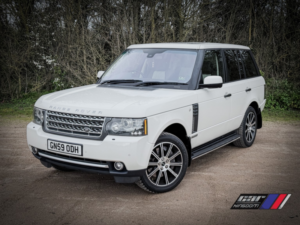 2009 Land Rover Range Rover 5.0 V8 Autobiography in White — image 3