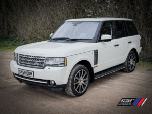 2009 Land Rover Range Rover 5.0 V8 Autobiography in White — image 4