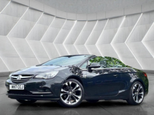 2017 Vauxhall Cascada 1.4i Turbo Elite Euro 6 (s/s) 2dr in Black — image 2