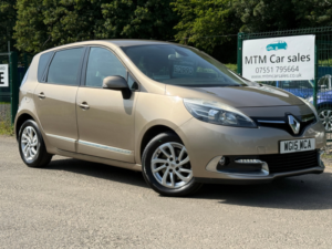 2015 Renault Scenic
