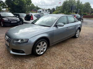2010 Audi A4 2.0 Tdi Executive Se Saloon 4dr Diesel Manual Euro 4 (143 Ps) in Grey — image 3