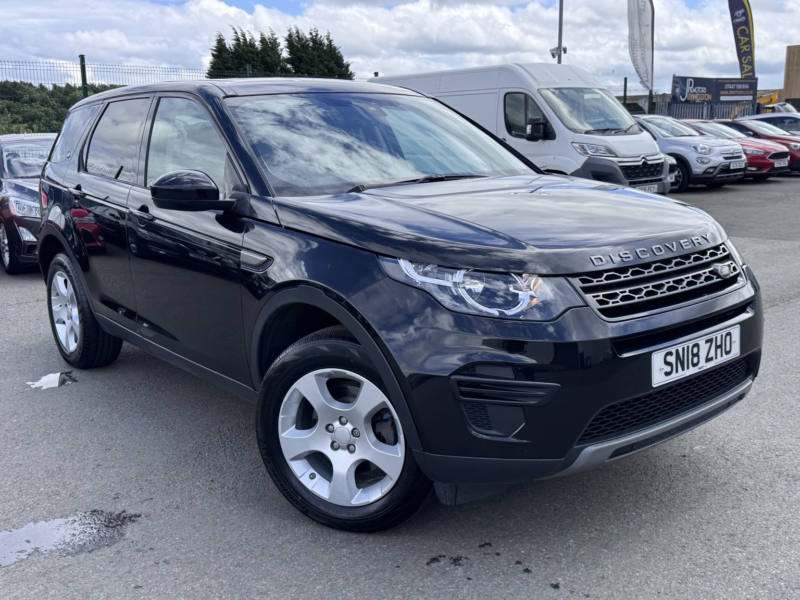 2018 Land Rover Discovery Sport 2.0 Td4 Se in Black — image 1