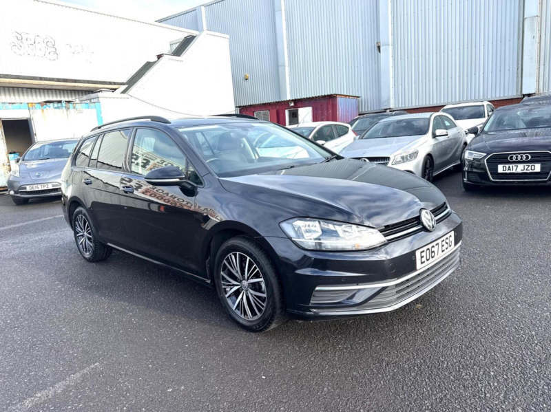 2017 Volkswagen Golf 1.6 Tdi Se Nav Euro 6 (s/s) 5dr in Black — image 1