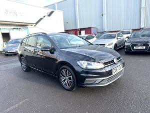 2017 Volkswagen Golf 1.6 Tdi Se Nav Euro 6 (s/s) 5dr in Black — image 2