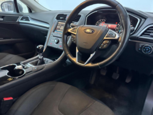 2015 Ford Mondeo 2.0 Tdci Titanium Euro 6 (s/s) 5dr — image 3