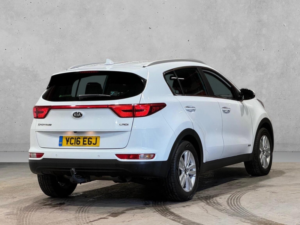 2016 Kia Sportage 2.0 Crdi Kx-2 AWD Euro 6 5dr in White — image 5
