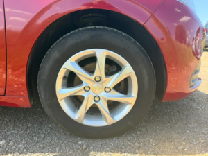 2016 Peugeot 208 1.0 Puretech Active in Red — image 5