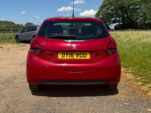 2016 Peugeot 208 1.0 Puretech Active in Red — image 6