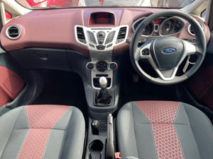2011 Ford Fiesta 1.6 Tdci Zetec 5dr in Red — image 3