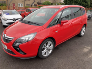 2015 Vauxhall Zafira Tourer 1.4 I Turbo Sri in Red — image 3