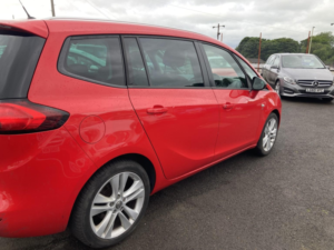 2015 Vauxhall Zafira Tourer 1.4 I Turbo Sri in Red — image 4