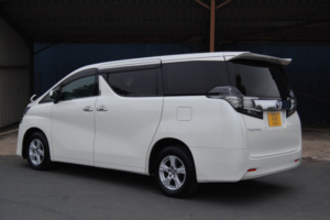 2015 Toyota Vellfire 2.5 30 Series X 4WD in White — image 5
