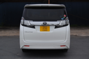 2015 Toyota Vellfire 2.5 30 Series X 4WD in White — image 6