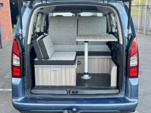 2014 Citroen Berlingo 1.6 E-Hdi Airdream Vtr in Blue — image 4