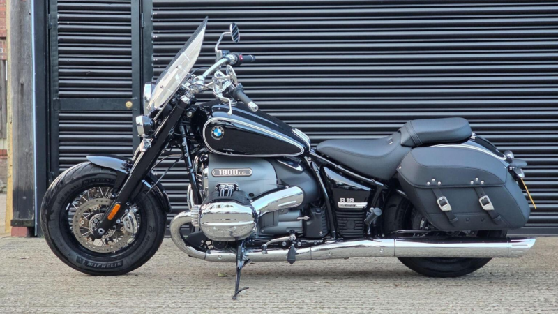 2022 BMW R 18 Classic 1800 Euro 5 in Black — image 1
