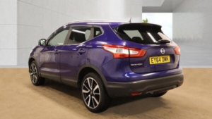2014 Nissan Qashqai 1.2 Dig-T Tekna 2WD Euro 5 (s/s) 5dr in Blue — image 4