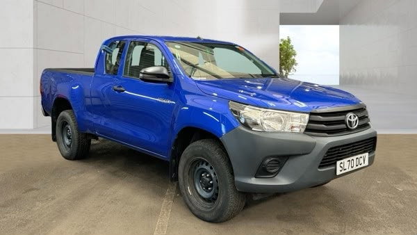 2020 Toyota Hilux 2.4 D-4d Active Extra Pickup Extended Cab 4dr Diesel Manual 4WD Euro 6 (s/s) (150 Ps) in Blue — image 1