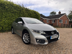 2015 Honda Civic 1.6 I-Dtec Se Plus in Silver — image 4