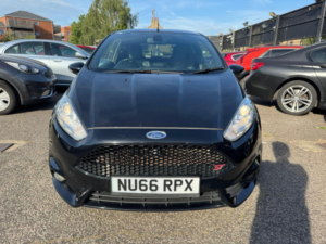 2016 Ford Fiesta 1.6t Ecoboost St-3 Euro 6 3dr in Black — image 3
