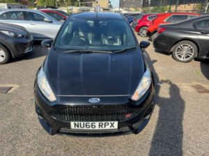 2016 Ford Fiesta 1.6t Ecoboost St-3 Euro 6 3dr in Black — image 4