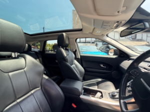 2018 Land Rover Range Rover Evoque Td4 Se Tech in Grey — image 2