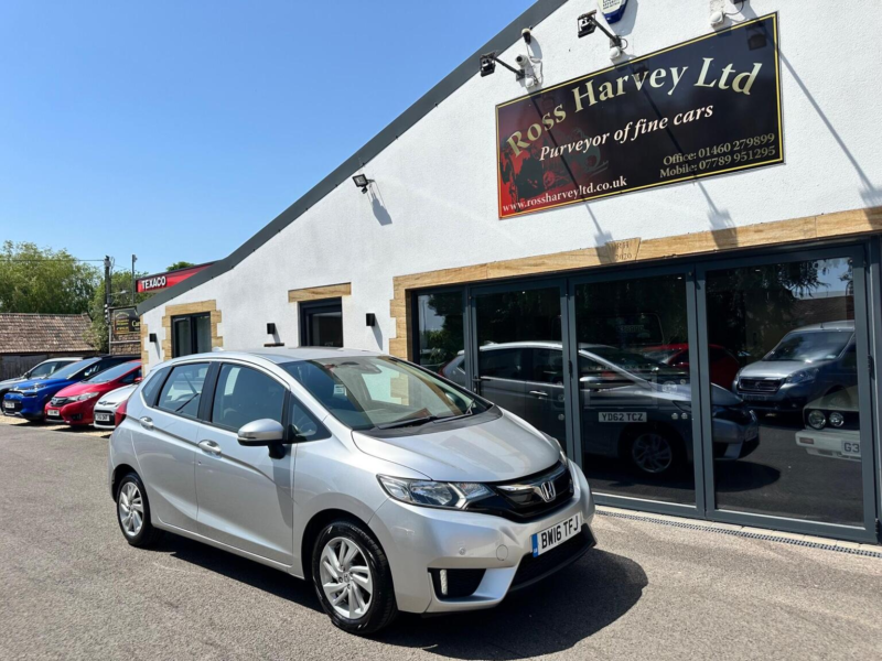 2016 Honda Jazz 1.3 I-Vtec Se Euro 6 (s/s) 5dr in Silver — image 1