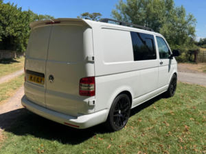 2015 Volkswagen Transporter 2.0 Tdi T28 Startline L1 H1 4dr in White — image 6