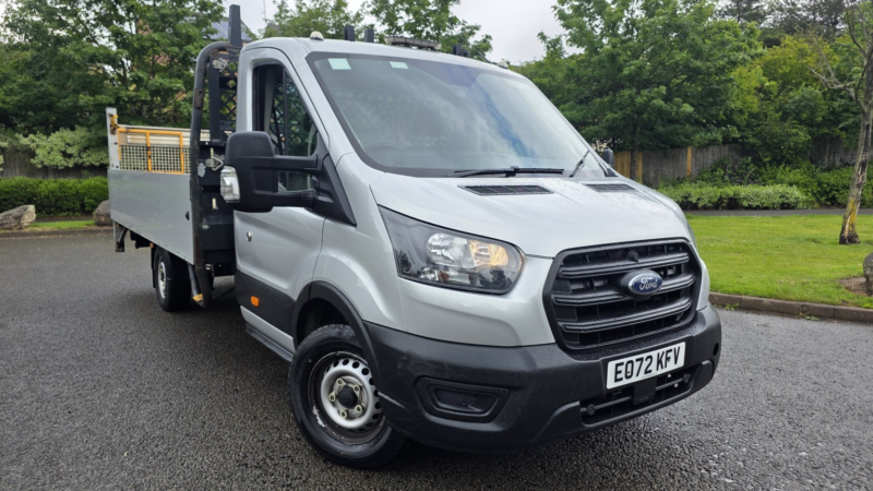 2023 Ford Transit 2.0 Transit Leader Single Chassis Cab 350 L4 2.0l Ecoblue 130ps Rwd 6 Speed Manual in Silver — image 1