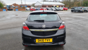 2010 Vauxhall Astra 1.4 I 16v Sport in Black — image 5