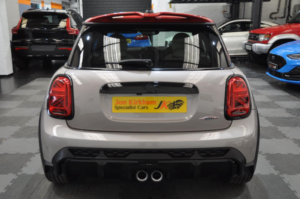 2024 MINI Hatch 2.0 John Cooper Works Steptronic Euro 6 (s/s) 3dr in Grey — image 6