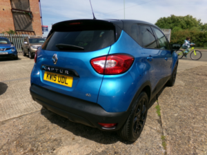 2015 Renault Captur 1.5 Dynamique S Medianav Dci 90 Stop & Start in Blue — image 5
