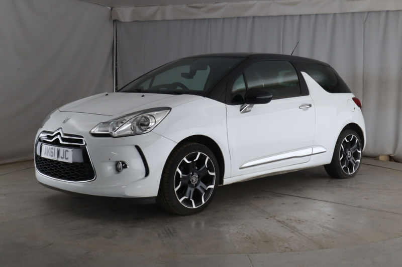 2011 Citroen Ds3 1.6 Vti Dstyle in White — image 1