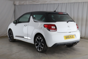 2011 Citroen Ds3 1.6 Vti Dstyle in White — image 3