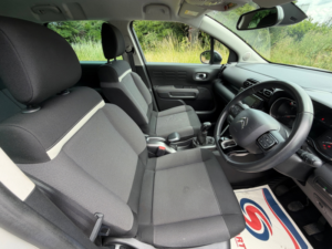 2019 Citroen C3 Aircross 1.2 Puretech Flair SUV 5dr Petrol Manual Euro 6 (82 Ps) in Grey — image 4
