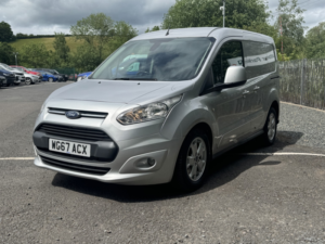 2017 Ford Transit Connect 1.5 Tdci 200 Limited in Silver — image 5