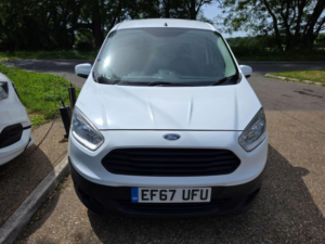 2018 Ford Transit Courier 1.0 Ecoboost Trend L1 Euro 5 5dr in White — image 5