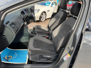 2017 Volkswagen Golf 1.6 Tdi Bluemotion Tech Gt Euro 6 (s/s) 5dr in Grey — image 4