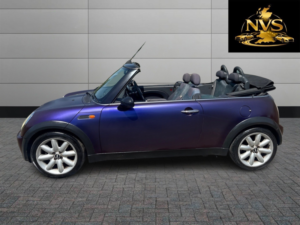 2004 MINI Convertible 1.6 One Convertible in Black — image 4