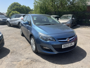 2013 Vauxhall Astra 1.4 16v Energy in Blue — image 3