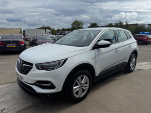 2020 Vauxhall Grandland X 1.2 Turbo Se Premium Euro 6 (s/s) 5dr in White — image 3