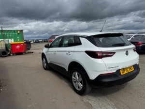 2020 Vauxhall Grandland X 1.2 Turbo Se Premium Euro 6 (s/s) 5dr in White — image 4