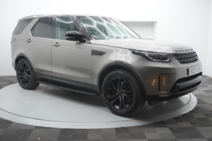 2017 Land Rover Discovery 3.0 Si6 V6 Hse Auto 4WD Euro 6 (s/s) 5dr in Silver — image 6
