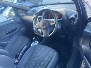 2010 Vauxhall Corsa 1.2i Ecoflex 16v Exclusiv Easytronic 5dr in Blue — image 6